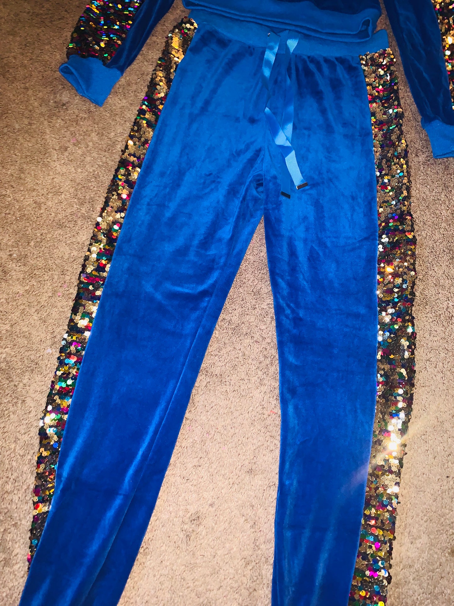 Blu Jogging Suit