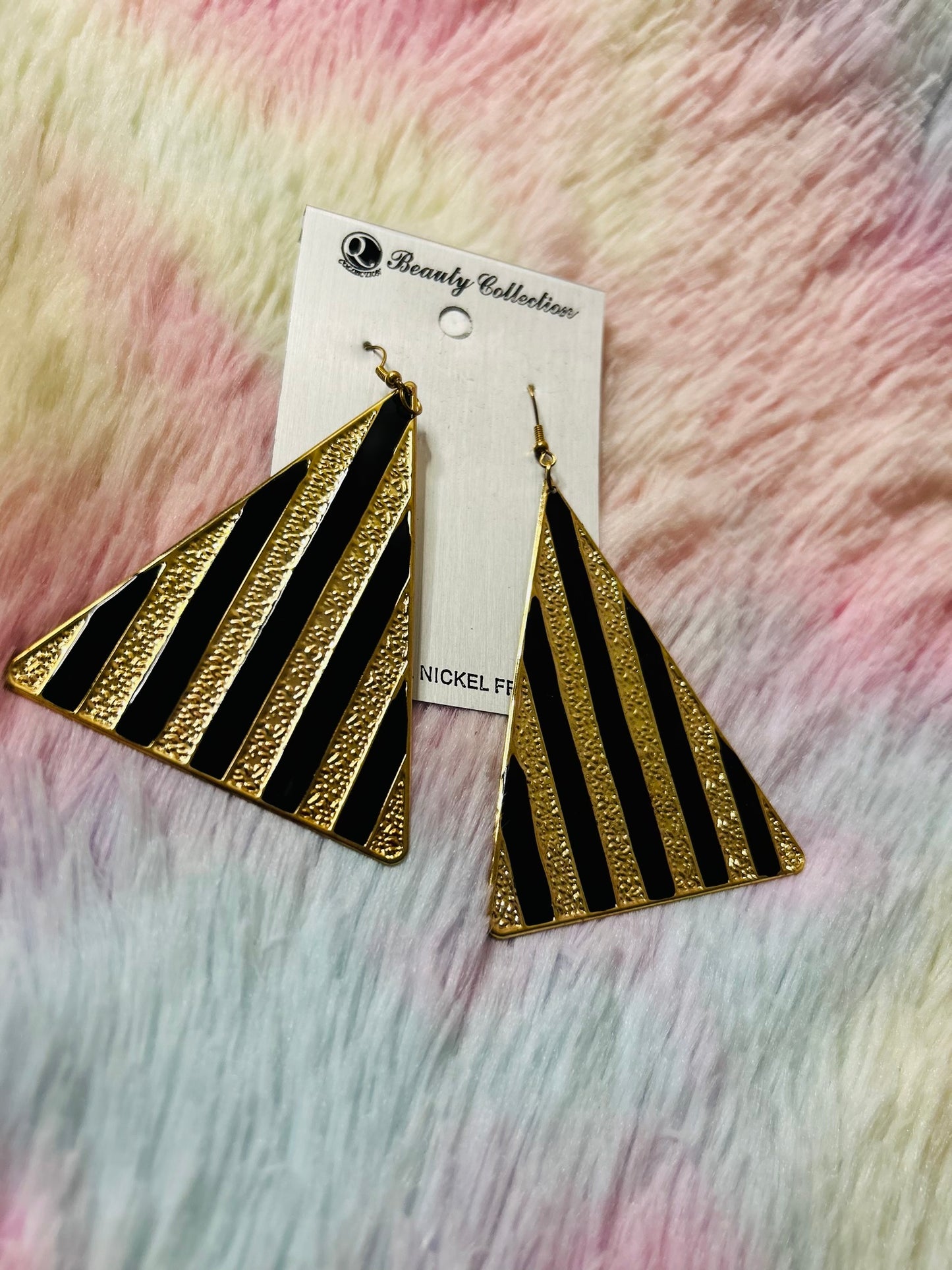 Triangle Earrings | Gold